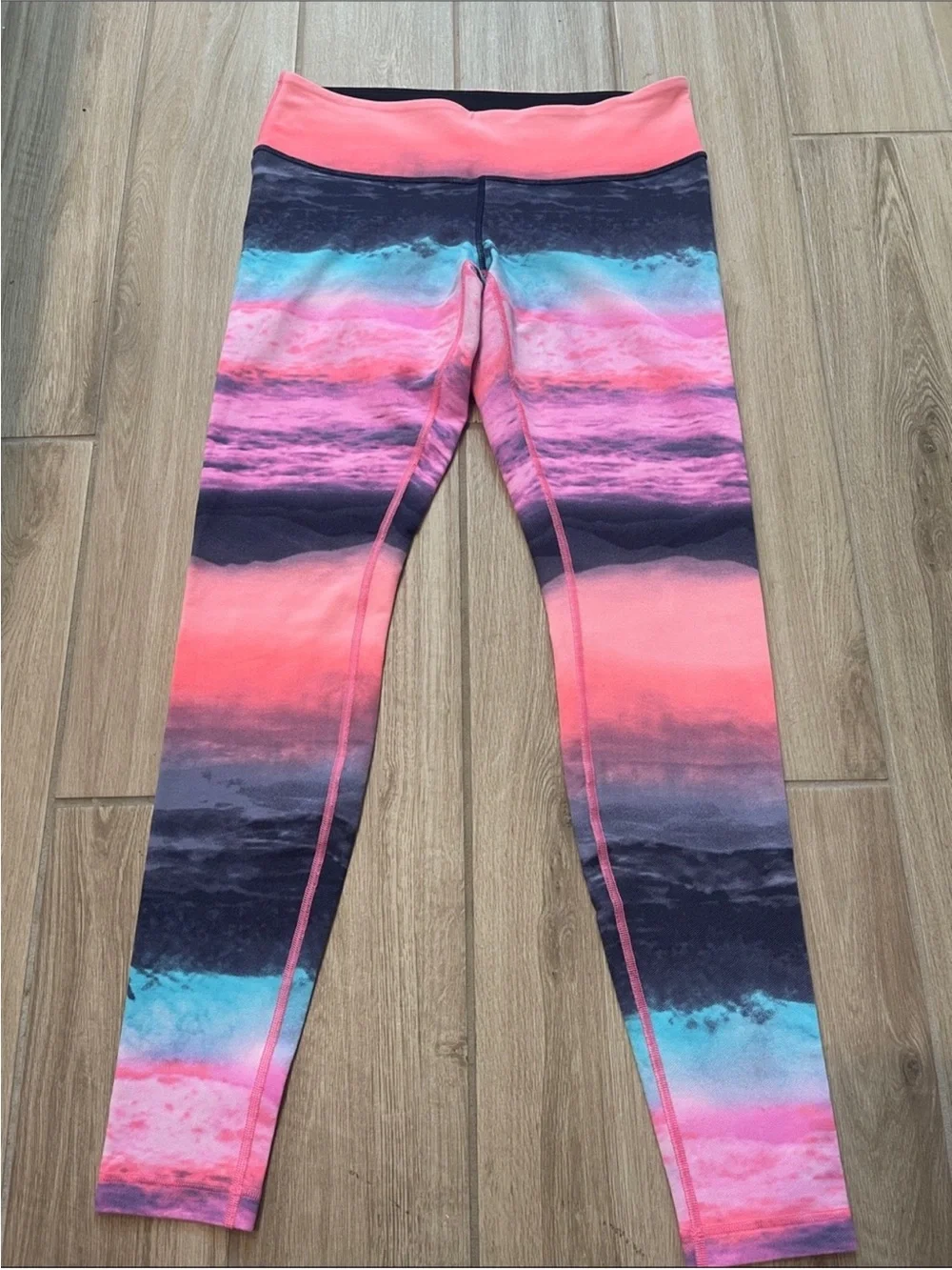 Lululemon Wunder Under Mid Rise BEACHSCAPE Sunset Mirage Tights Sz 10 Rare